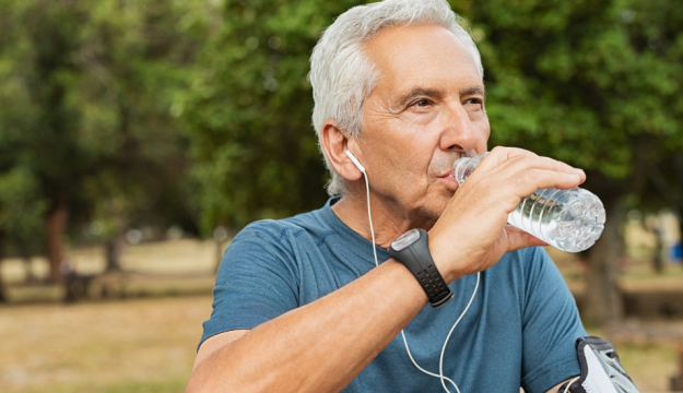 How To Spot and Avoid Dehydration In Older Adults